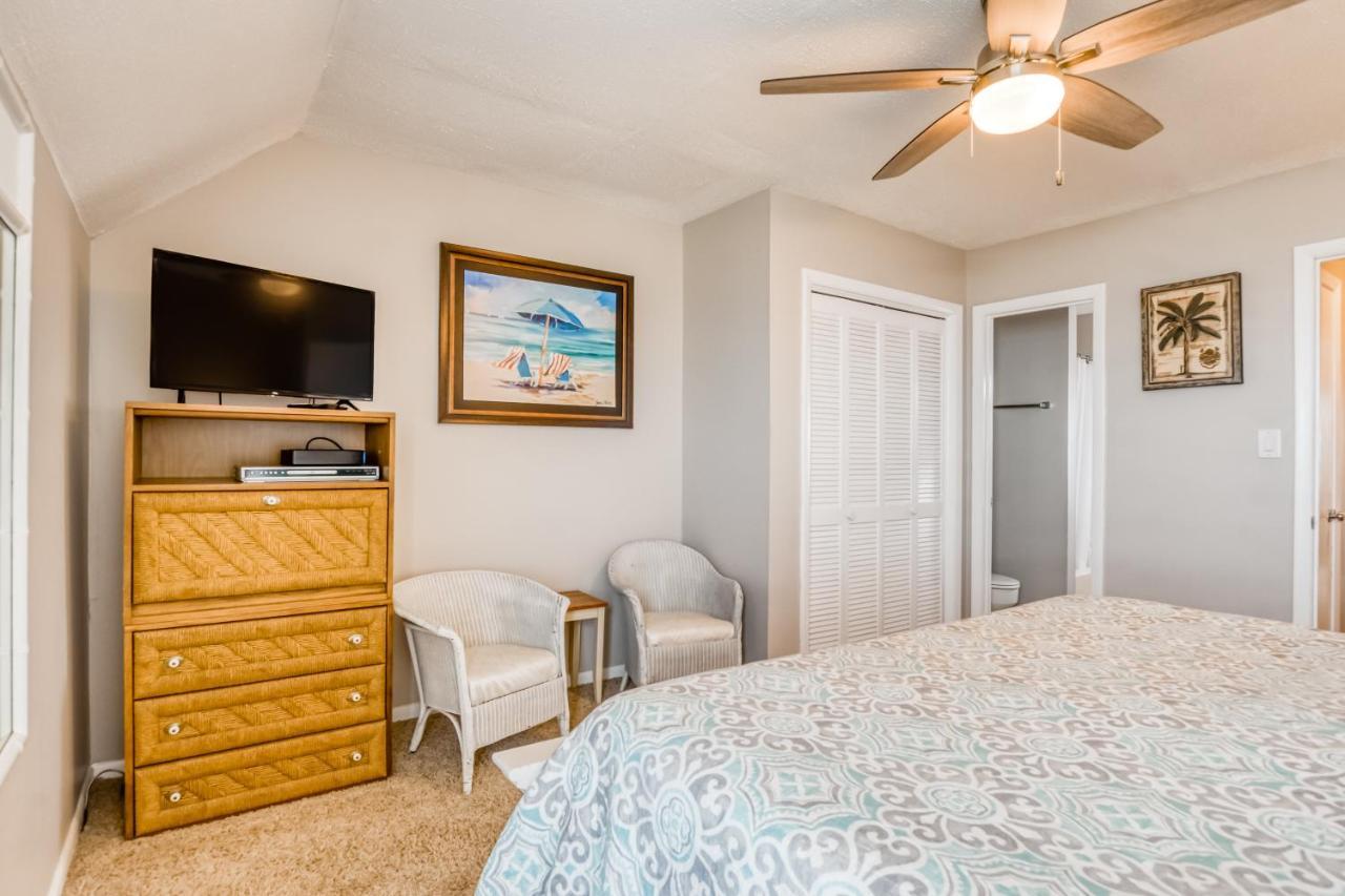 Tybee Lights Apartment *